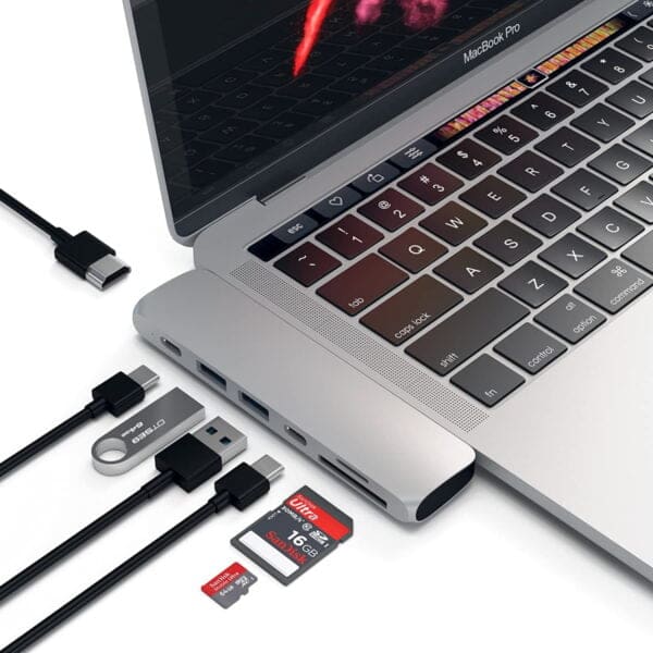 Satechi Αλουμινένιος Type-C Pro Hub Αντάπτορας για MacBook Pro/Air 2018 σε χρώμα Silver