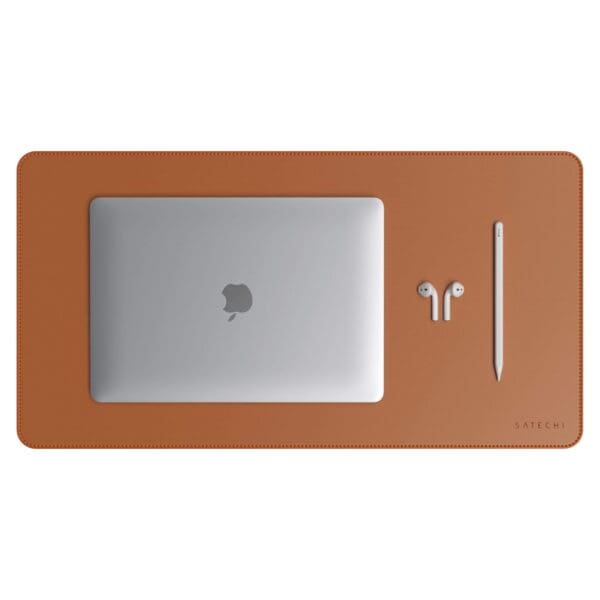 Satechi Eco-Leather Deskmate Επιφάνεια γραφής & mouse pad σε χρώμα καφέ