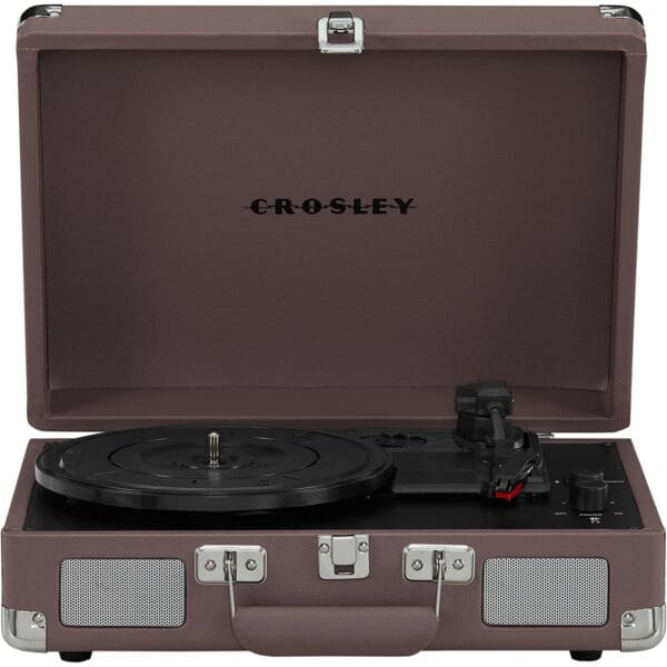 Crosley Cruiser Plus Vintage Αυτόματο Πικάπ βαλιτσάκι με συνδεσιμότητα Bluetooth και ενσωματωμένα ηχεία σε χρώμα purple ash