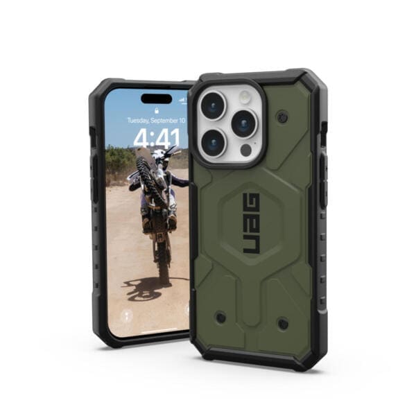 UAG Pathfinder for MagSafe Ημιδιάφανη θήκη προστασίας που αντέχει σε πτώσεις έως 5,4 μέτρα – iPhone 15 Pro (Olive Drab)
