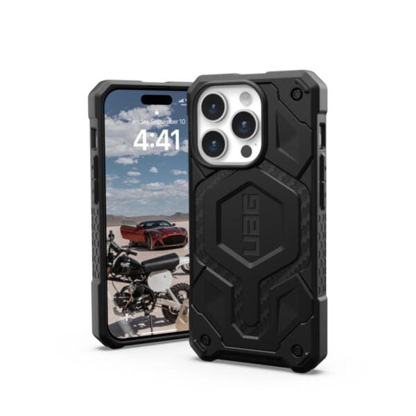 UAG Monarch Pro MagSafe Θήκη προστασίας που αντέχει σε πτώσεις έως 7,6 μέτρα – iPhone 15 Pro (Carbon Fiber/Black)