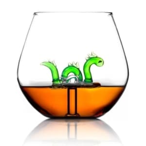 Mikamax Nessie In a Glass – Ποτήρι με το Τέρας του Λοχ Νες στο Εσωτερικό του